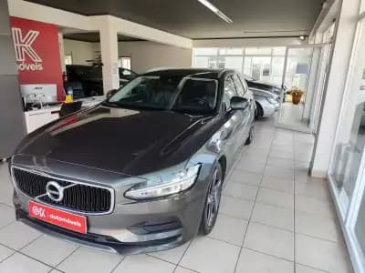 Sell Volvo V90 2018 - 20990 EUR, 188000 km - AUTO.MOTO.pt