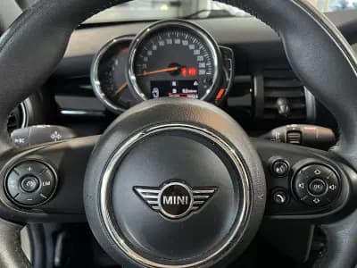 Vendo MINI 2019 - 24800 EUR, 28470 km - AUTO.MOTO.pt