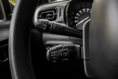 Vendo Citroën C3 2021 - 10750 EUR, 139047 km - AUTO.MOTO.pt