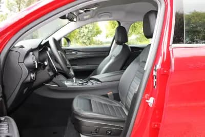 Vendo Alfa Romeo Stelvio 2018 - 28900 EUR, 73000 km - AUTO.MOTO.pt