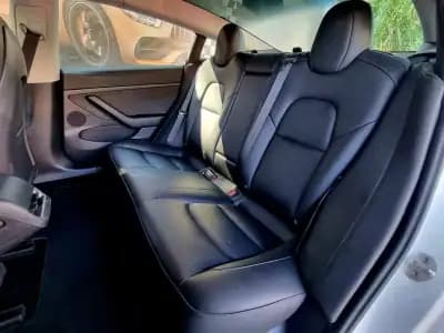 Vendo Tesla Model 3 2023 - 29500 EUR, 42831 km - AUTO.MOTO.pt