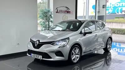 Sell Renault Clio 2021 - 12499 EUR, 171102 km - AUTO.MOTO.pt