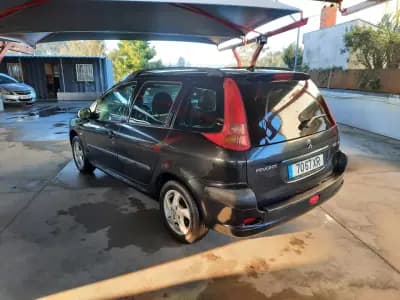 Vendo Peugeot 206 SW 2004 - 2500 EUR, 295418 km - AUTO.MOTO.pt