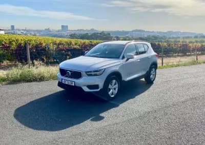 Sell Volvo XC 40 2021 - 23500 EUR, 152242 km - AUTO.MOTO.pt
