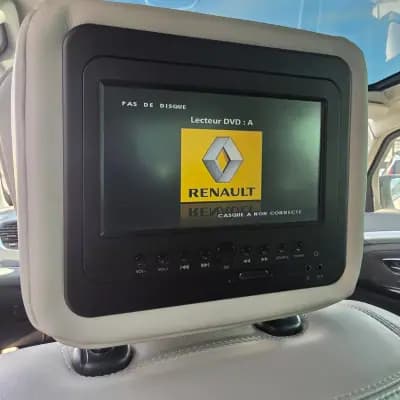 Vendo Renault Espace 2015 - 18950 EUR, 122067 km - AUTO.MOTO.pt