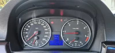 Sell BMW 320 2010 - 15450 EUR, 268000 km - AUTO.MOTO.pt