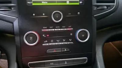 Vendo Renault Talisman 2016 - 14990 EUR, 107000 km - AUTO.MOTO.pt