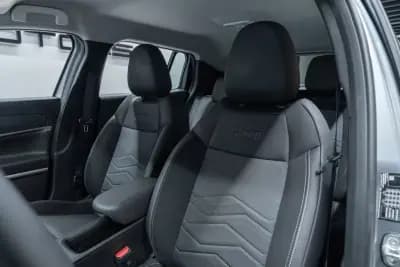 Vendo Jeep Avenger 2023 - 20950 EUR, 10000 km - AUTO.MOTO.pt