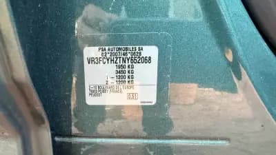 Vendo Peugeot 308 SW 2023 - 22990 EUR, 145000 km - AUTO.MOTO.pt