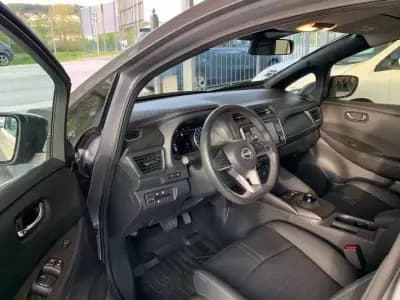 Sell Nissan Leaf 2023 - 23500 EUR, 30103 km - AUTO.MOTO.pt