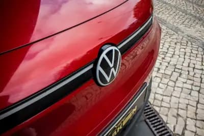 Vendo Volkswagen ID.4 2021 - 26990 EUR, 66500 km - AUTO.MOTO.pt