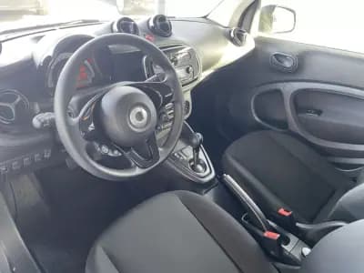 Sell Smart Fortwo Cabrio 2021 - 11500 EUR, 25425 km - AUTO.MOTO.pt