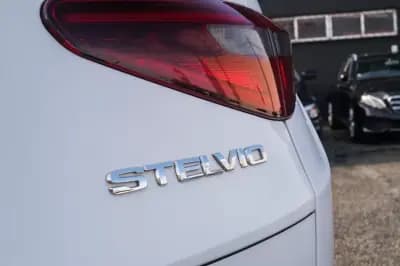 Vendo Alfa Romeo Stelvio 2017 - 29400 EUR, 139000 km - AUTO.MOTO.pt