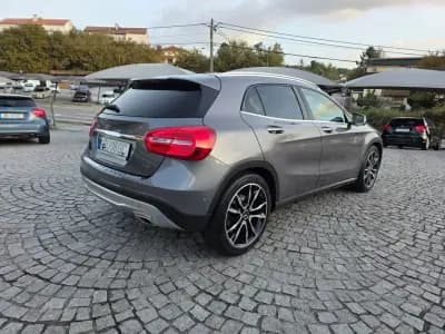 Vendo Mercedes-Benz GLA 200 2014 - 20790 EUR, 117000 km - AUTO.MOTO.pt