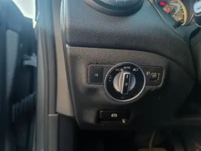 Vendo Mercedes-Benz CLA 200 2013 - 16900 EUR, 165407 km - AUTO.MOTO.pt