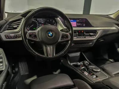 Vendo BMW 116 2021 - 22490 EUR, 136727 km - AUTO.MOTO.pt