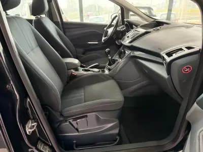 Vendo Ford C-Max 2012 - 11990 EUR, 187997 km - AUTO.MOTO.pt