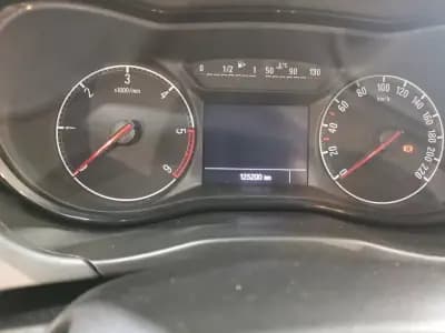 Sell Opel Corsa 2018 - 11900 EUR, 125200 km - AUTO.MOTO.pt