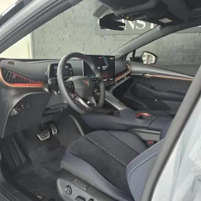 Sell Cupra Tavascan 2025 - 49850 EUR, 1828 km - AUTO.MOTO.pt