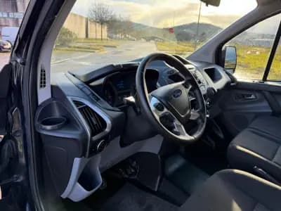 Sell Ford Transit Custom 2015 - 17490 EUR, 154150 km - AUTO.MOTO.pt