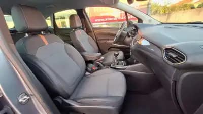 Vendo Opel Crossland 2021 - 14750 EUR, 51130 km - AUTO.MOTO.pt