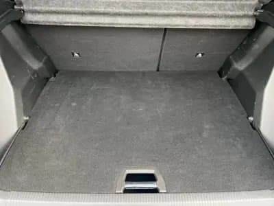 Vendo Peugeot 2008 2022 - 22500 EUR, 53598 km - AUTO.MOTO.pt