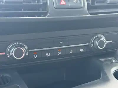 Sell Opel Combo 2019 - 13450 EUR, 150000 km - AUTO.MOTO.pt