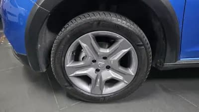 Vendo Dacia Sandero 2018 - 10990 EUR, 129000 km - AUTO.MOTO.pt