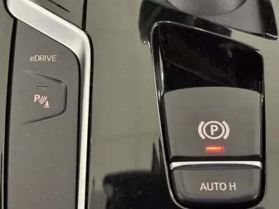 Vendo BMW 530 2020 - 31990 EUR, 120000 km - AUTO.MOTO.pt