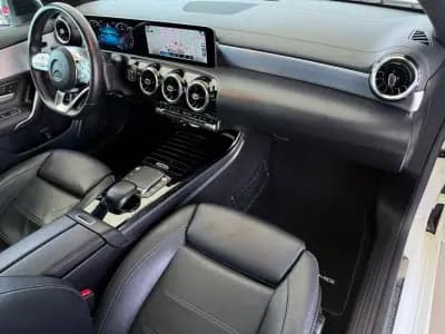 Sell Mercedes-Benz CLA 200 2020 - 30990 EUR, 120933 km - AUTO.MOTO.pt