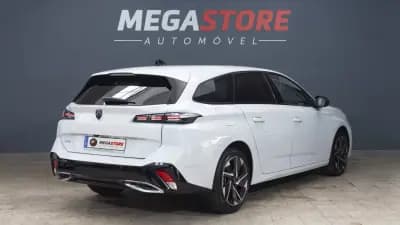Vendo Peugeot 308 SW 2024 - 22750 EUR, 46000 km - AUTO.MOTO.pt