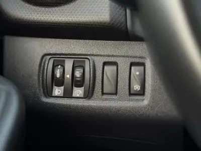 Vendo Renault Clio 2018 - 12500 EUR, 138000 km - AUTO.MOTO.pt