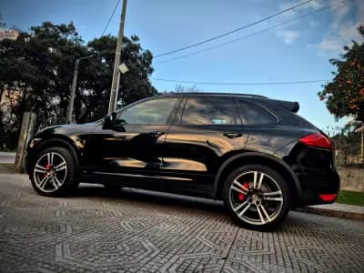 Sell Porsche Cayenne 2012 - 34500 EUR, 179000 km - AUTO.MOTO.pt