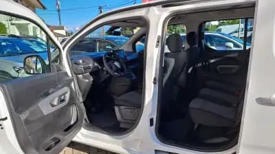 Sell Toyota Proace City Verso 2022 - 22900 EUR, 171567 km - AUTO.MOTO.pt