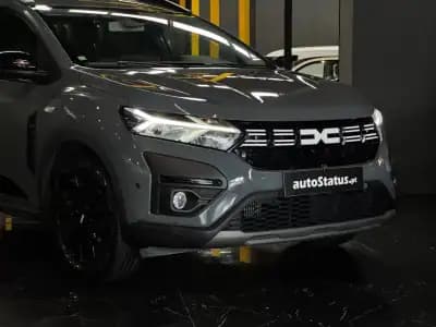 Sell Dacia Jogger 2023 - 17990 EUR, 70650 km - AUTO.MOTO.pt