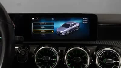 Vendo Mercedes-Benz A 250e Limousine 2021 - 25900 EUR, 102000 km - AUTO.MOTO.pt