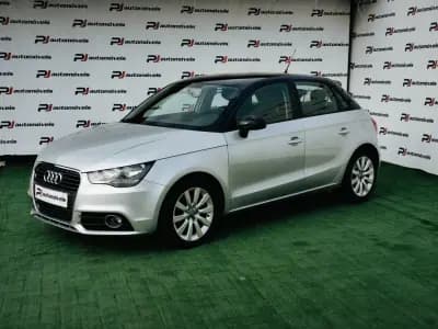 Vendo Audi A1 Sportback 2013 - 13650 EUR, 133563 km - AUTO.MOTO.pt