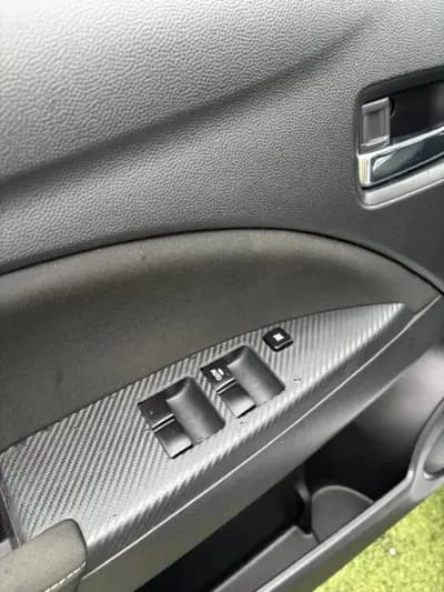 Sell Mitsubishi Space Star 2024 - 13990 EUR, 28267 km - AUTO.MOTO.pt