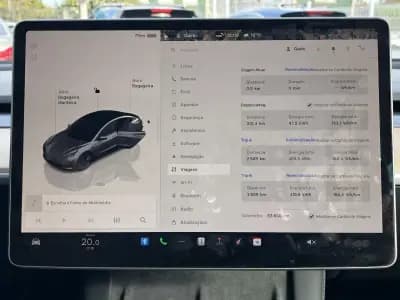 Vendo Tesla Model 3 2023 - 31950 EUR, 63000 km - AUTO.MOTO.pt