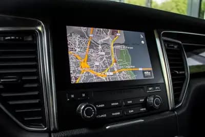 Vendo Porsche Macan 2018 - 59990 EUR, 99798 km - AUTO.MOTO.pt