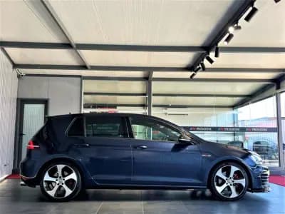 Sell Volkswagen Golf 2015 - 24990 EUR, 162000 km - AUTO.MOTO.pt