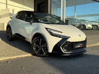 Vendo Toyota C-HR 2023 - 33750 EUR, 30087 km - AUTO.MOTO.pt