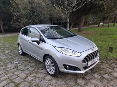 Sell Ford Fiesta 2016 - 9990 EUR, 87600 km - AUTO.MOTO.pt