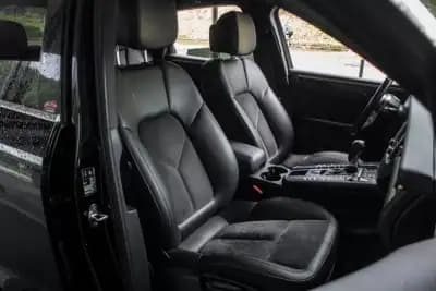 Vendo Porsche Macan 2018 - 59990 EUR, 99798 km - AUTO.MOTO.pt