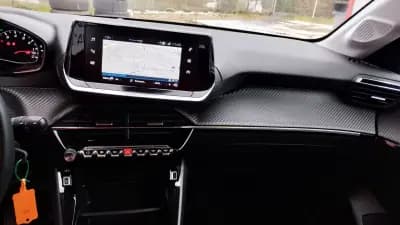 Sell Peugeot 208 2022 - 13999 EUR, 47000 km - AUTO.MOTO.pt