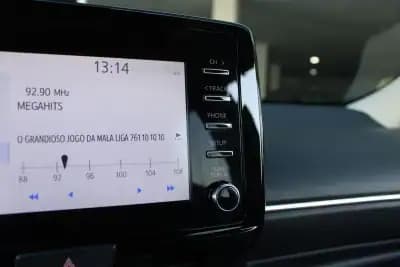 Sell Toyota Yaris 2021 - 19250 EUR, 100929 km - AUTO.MOTO.pt