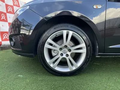 Vendo SEAT Ibiza ST 2010 - 6990 EUR, 216600 km - AUTO.MOTO.pt