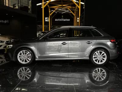 Vendo Audi A3 Sportback 2017 - 15990 EUR, 203700 km - AUTO.MOTO.pt