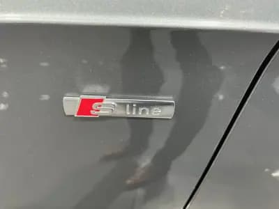 Vendo Audi A3 Sportback 2017 - 18999 EUR, 165021 km - AUTO.MOTO.pt