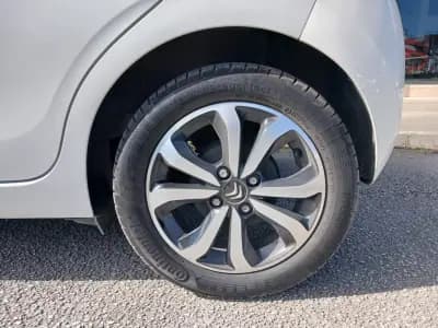 Sell Citroën C1 2018 - 8960 EUR, 70600 km - AUTO.MOTO.pt